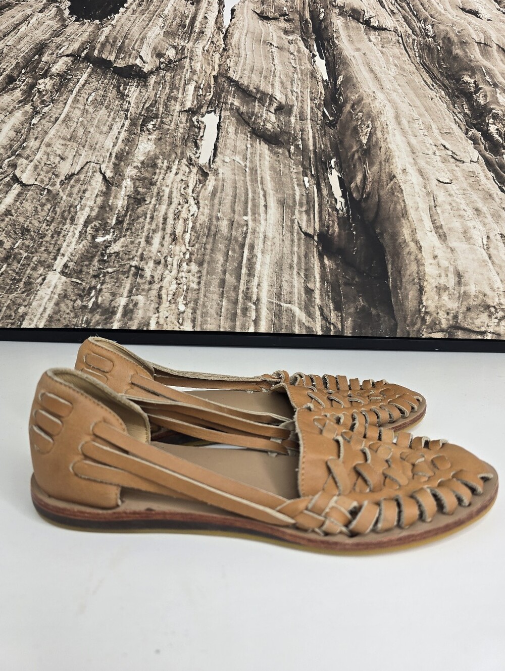 Nisolo Tan Leather Woven Huarache Sandals - Picture 2 of 10